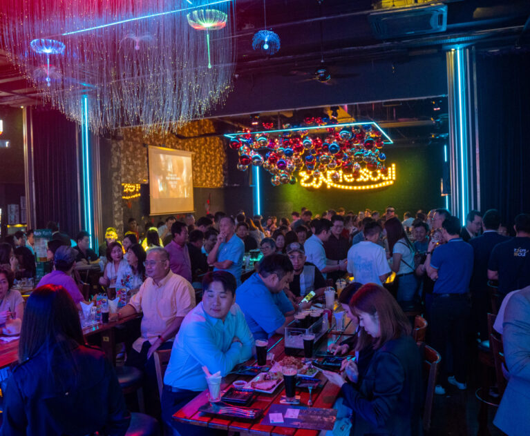 The event drew an overwhelming crowd of over 300 distinguished guests, industry partners, and durian enthusiasts, all gathered to witness the unveiling of S Durian World’s bold vision—merging agriculture, sustainability, and community engagement under one platform.